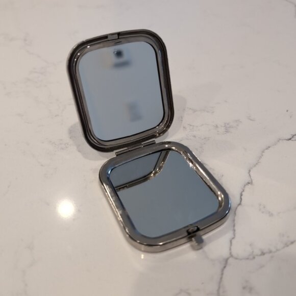 Vintage Russian BEINICE Decorative Square Double Sided Compact Cosmetic Mirror - Picture 4 of 7